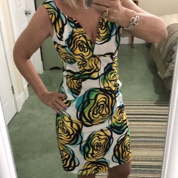 Dress Barn Dresses & Skirts - NWOT Dress Barn Yellow Rose Dress